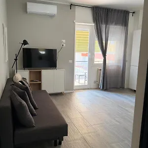 Apartment Tiburtina Flam, Rome