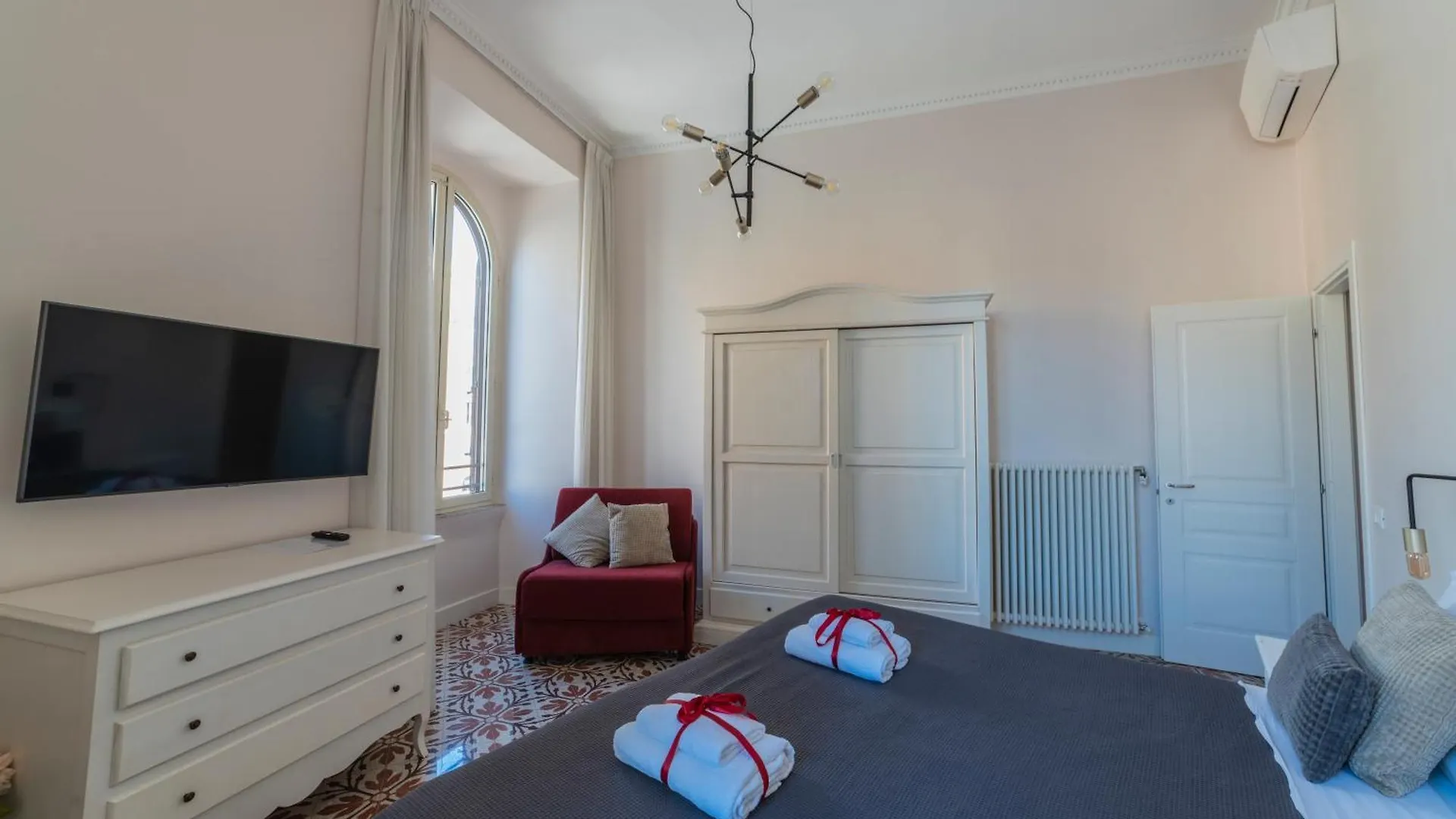 Vintage Ottaviano Apartment Rom