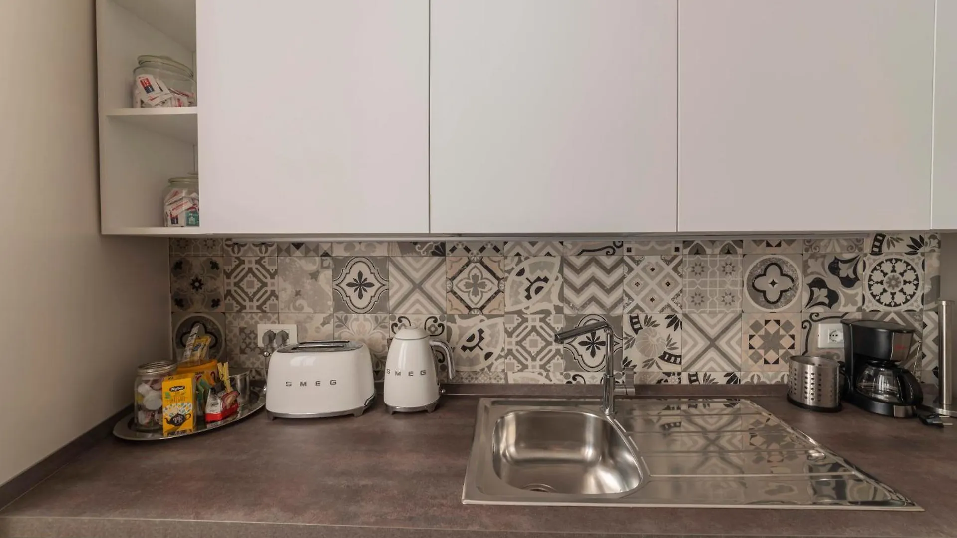 Vintage Ottaviano Apartment Rom