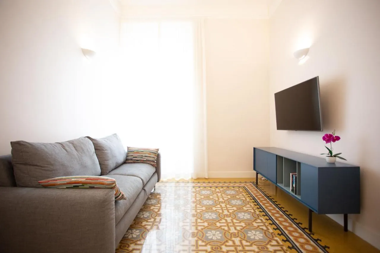 Vintage Ottaviano Apartment 로마