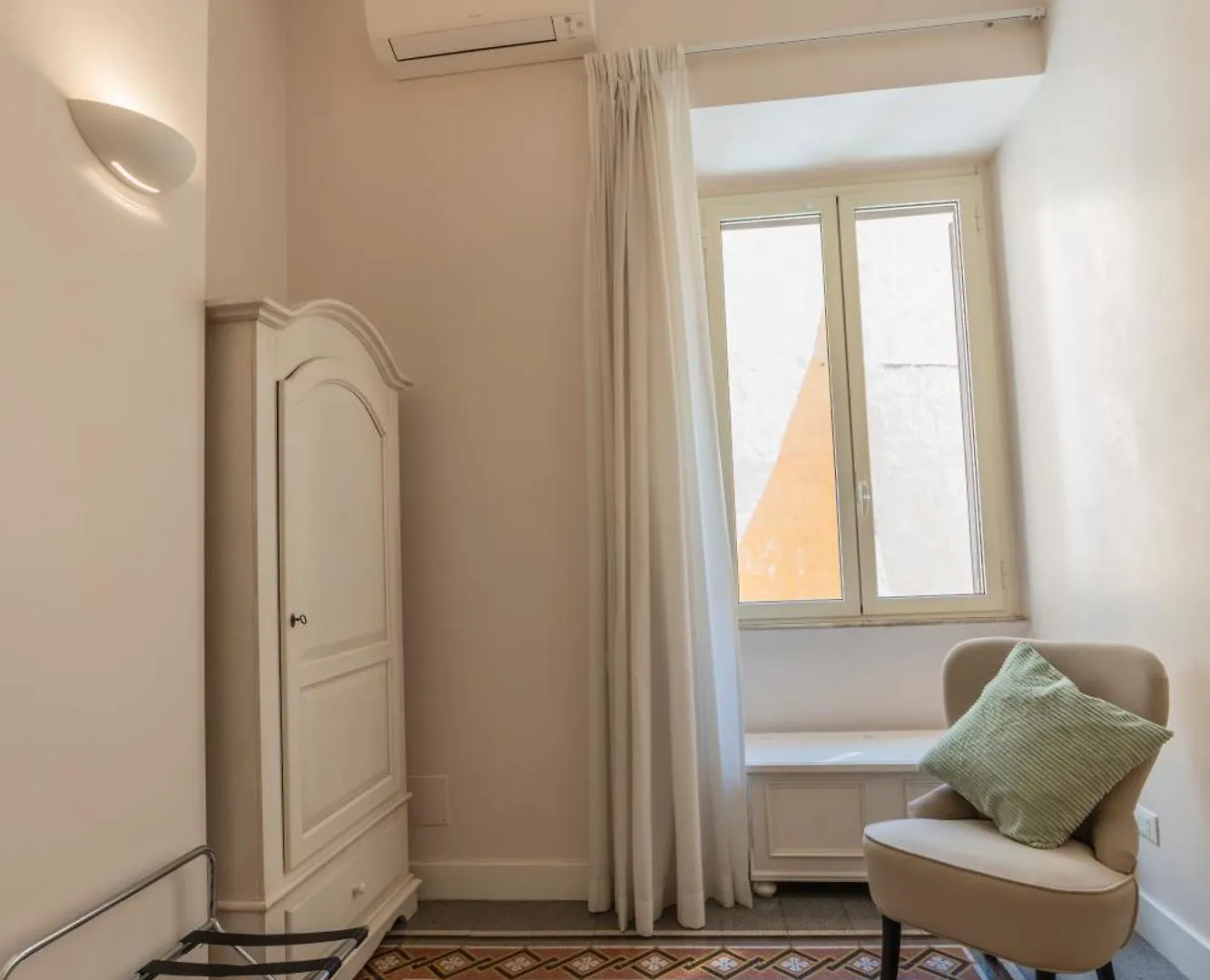 Vintage Ottaviano Apartment 로마